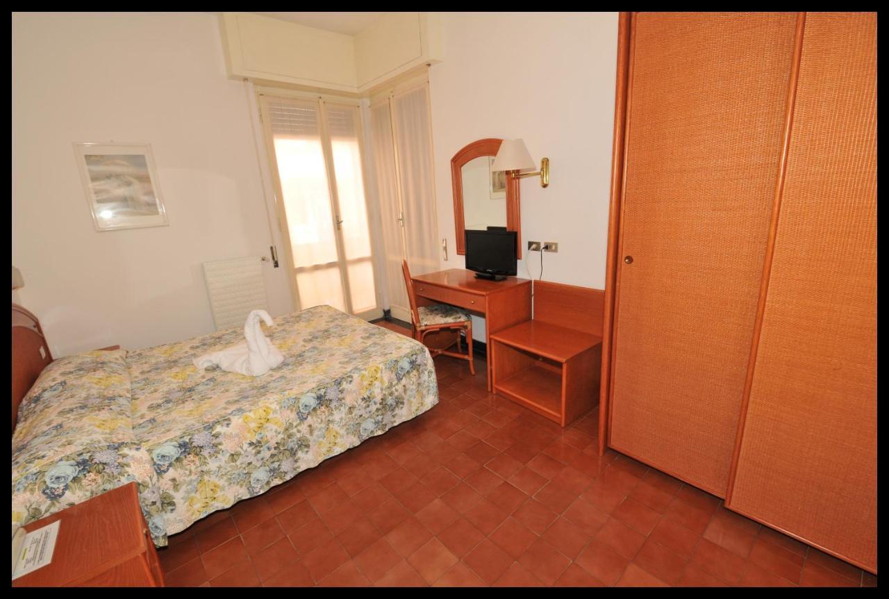 Hotel Miriam セストリ・レヴァンテ エクステリア 写真